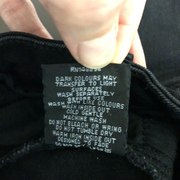 Universal Standard High-Rise Cut-Off Rolled Cuff Bermuda Shorts Black 18 - Picture 13 of 13